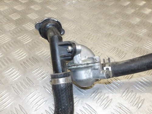 Obudowa termostatu wlew płynu HONDA VT 1100 C2 SHADOW SABRE 00-07r   PN. 19311-MM8-000
