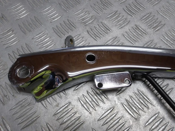 Stelaż banan błotnika tył lewy HONDA VT 1100 C2 SHADOW SABRE 00-07r   PN. 77340-MCK-A00