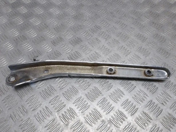 Stelaż banan błotnika tył prawy HONDA VT 1100 C2 SHADOW SABRE 00-07r   PN. 77330-MCK-A00