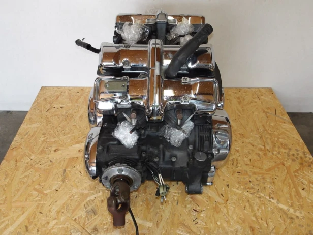 Silnik YAMAHA XVZ 1300 ROYAL STAR VENTURE 04-13r   PN. 4XY-15100-20
