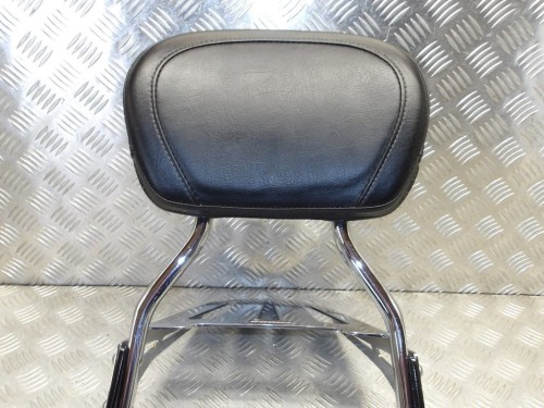 Oparcie pasażera bagażnik sissybar SUZUKI VLR 1800 C109R BOULEVARD/INTRUDER 08-11r   PN. 99000-99074-60N
