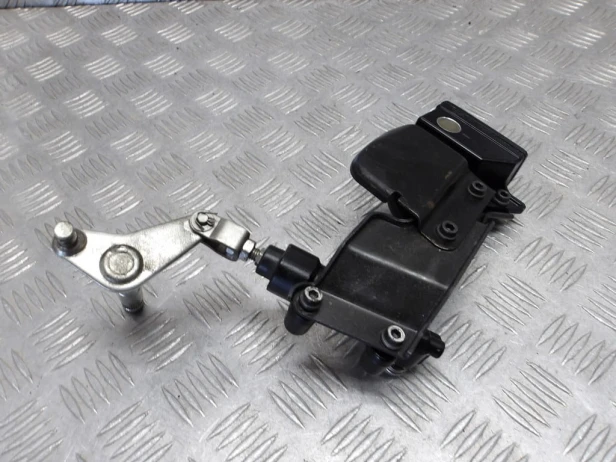 Pompa hamulca tył SUZUKI VLR 1800 C109R BOULEVARD/INTRUDER 08-13r   PN. 69600-22H00