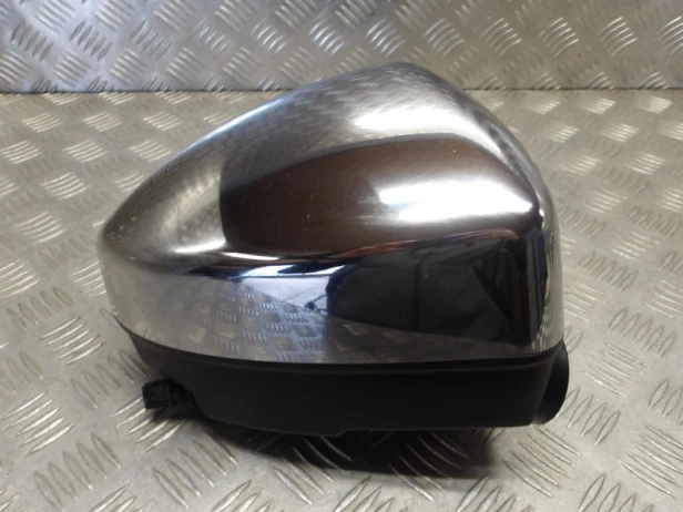 Airbox obudowa filtra prawa SUZUKI VLR 1800 C109R BOULEVARD/INTRUDER 08-13r   PN. 13701-22H01