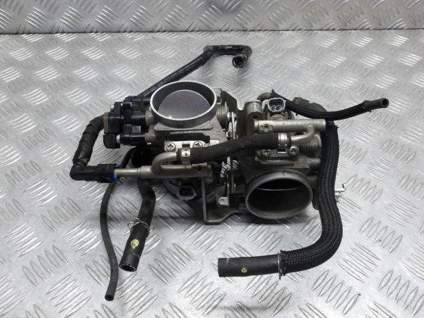 Przepustnica kompletna SUZUKI VLR 1800 C109R BOULEVARD/INTRUDER 08-13r   PN. 13405-22H00