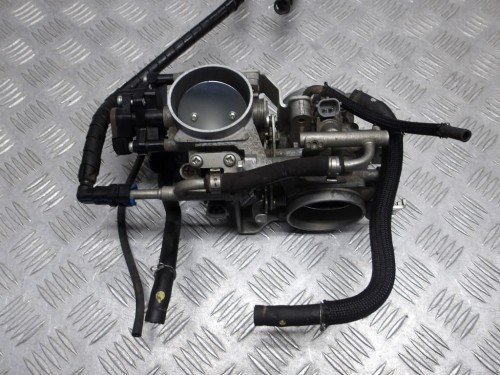 Przepustnica kompletna SUZUKI VLR 1800 C109R BOULEVARD/INTRUDER 08-13r   PN. 13405-22H00