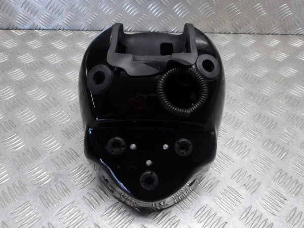 Obudowa lampy przód YAMAHA XV 1900 ROADLINER/STRATOLINER 06-14r   PN. 1D7-84330-10
