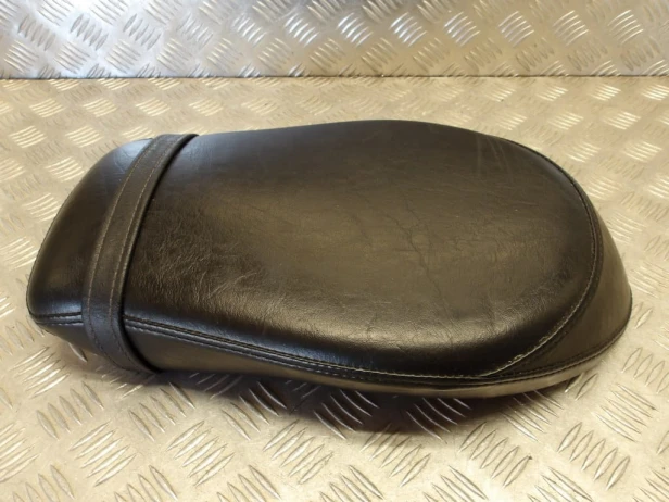 Siedzenie fotel kanapa pasażera YAMAHA XV 1900 ROADLINER/STRATOLINER 06-11r   PN. 1D7-24750-01