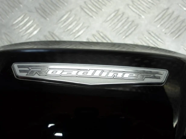 Osłona owiewka prawa YAMAHA XV 1900 ROADLINER/STRATOLINER 06-14r   PN. 1D7-21741-01