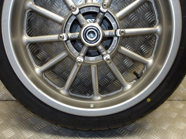 Felga koło przód J18M/CxMT4.00 YAMAHA XV 1900 ROADLINER/STRATOLINER 06-10r   PN. 1D7-25168-01