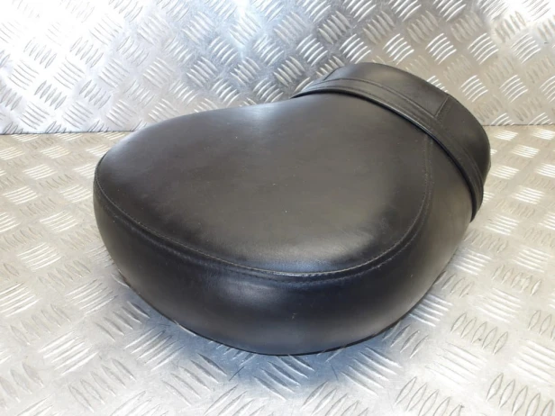 Siedzenie fotel pasażera tył KAWASAKI VN 1500 VULCAN NOMAD 1998-2004  PN: 53001-1869