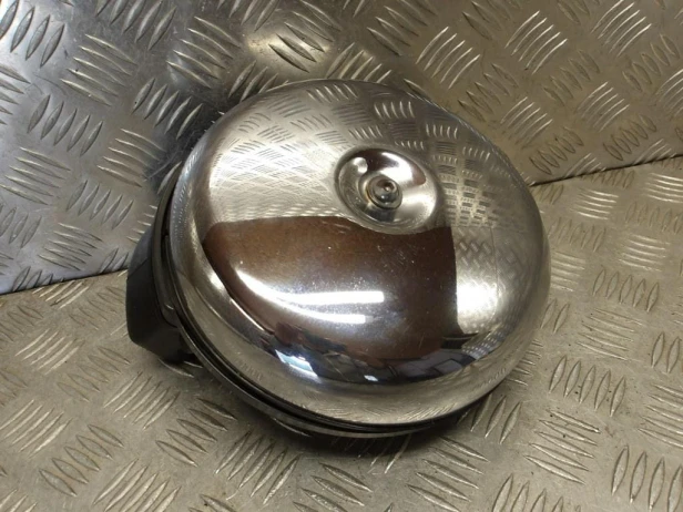 Obudowa filtra powietrza airbox lewy KAWASAKI VN 1500 VULCAN NOMAD 1998-2004  PN: 11011-1570 , 11011-1489