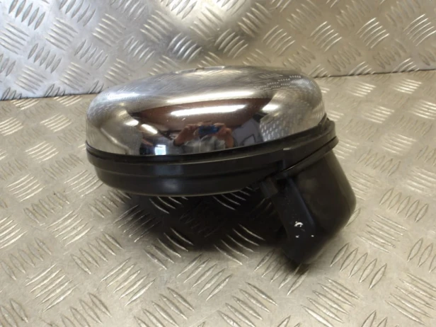 Obudowa filtra powietrza airbox lewy KAWASAKI VN 1500 VULCAN NOMAD 1998-2004  PN: 11011-1570 , 11011-1489