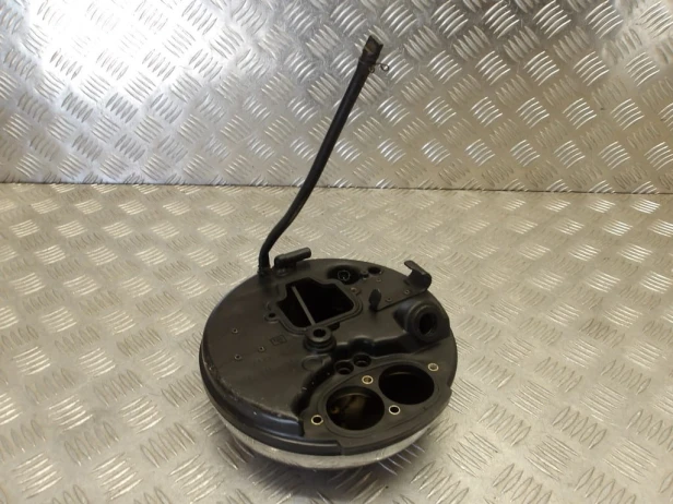 Obudowa filtra powietrza airbox prawy KAWASAKI VN 1500 VULCAN NOMAD 1998-2004  PN: 11011-1529 , 11011-1489