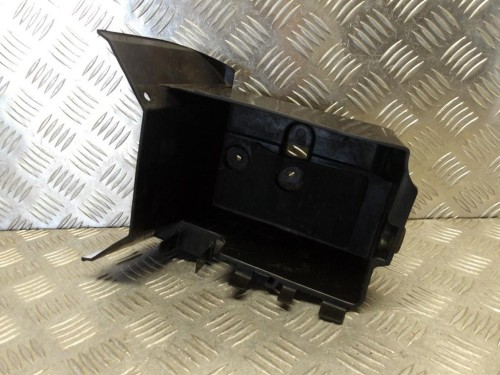 Puszka obudowa akumulatora KAWASAKI VN 1500 VULCAN NOMAD 2001-2004  PN: 32097-1175