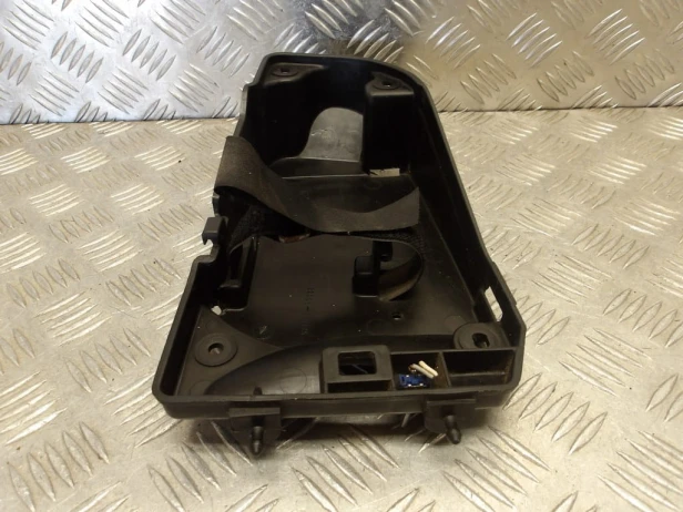 Schowek obudowa osłony bocznej lewej KAWASAKI VN 1500 VULCAN NOMAD 2001-2004  PN: 32098-1125