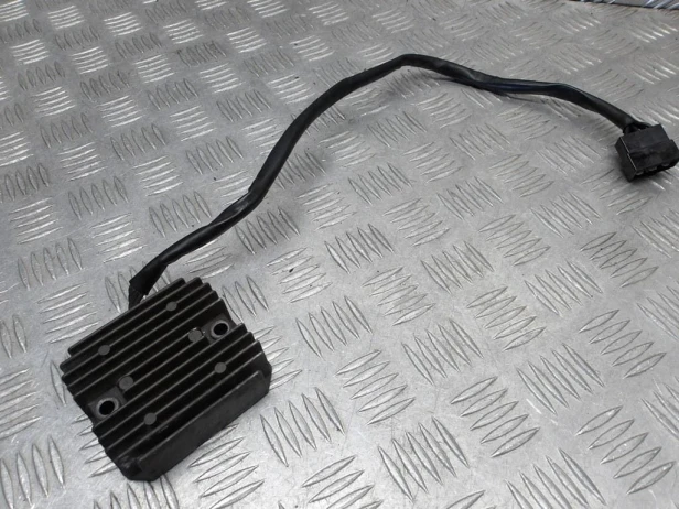 Regulator napięcia KAWASAKI VN 1500 VULCAN NOMAD 1998-2004  PN: 21066-1106