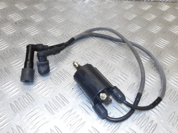 Cewka zapłonowa przednia KAWASAKI VN 1500 VULCAN NOMAD 1998-2004  PN: 21121-1289