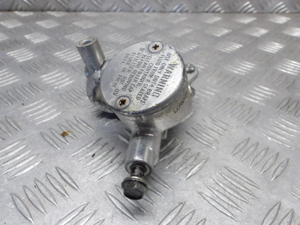 Pompa sprzęgła z czujnikiem KAWASAKI VN 1500 VULCAN NOMAD 1998-2004  PN: 43015-0012