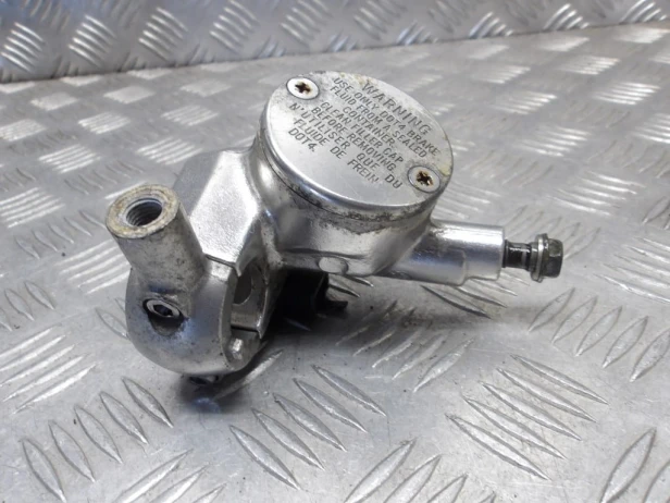 Pompa sprzęgła z czujnikiem KAWASAKI VN 1500 VULCAN NOMAD 1998-2004  PN: 43015-0012
