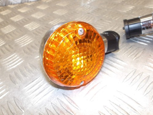 Kierunkowskaz przedni lewy prawy KAWASAKI VN 1500 VULCAN NOMAD 1998-2004  PN: 23037-1377 , 23037-1378