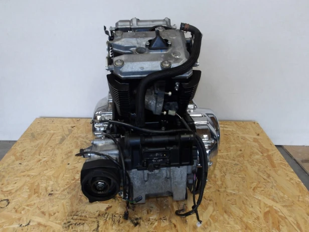 Silnik kompletny SUZUKI VLR 1800 C109R BOULEVARD/INTRUDER 08-13r   PN. 11300-48881