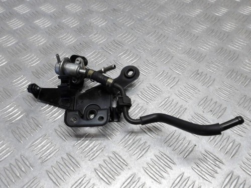 Regulator ciśnienia paliwa YAMAHA XV 1900 ROADLINER/STRATOLINER 06-14r   PN. 1D7-13906-00