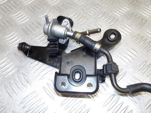 Regulator ciśnienia paliwa YAMAHA XV 1900 ROADLINER/STRATOLINER 06-14r   PN. 1D7-13906-00