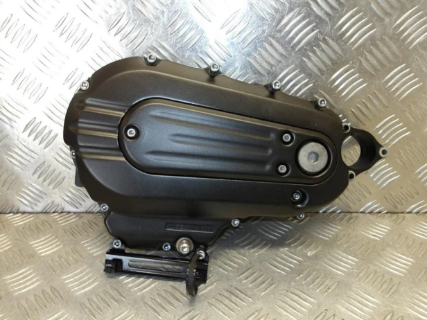 Dekiel pokrywa przekładni napędu YAMAHA XV 1900 ROADLINER/STRATOLINER 06-14r   PN. 1D7-15779-00