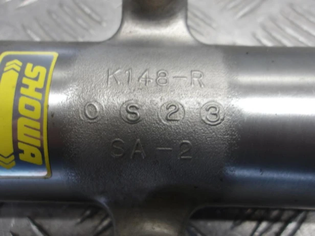 Laga zawieszenia przód prawa KAWASAKI VN 1500 VULCAN CLASSIC 96-08r   PN. 44006-1365