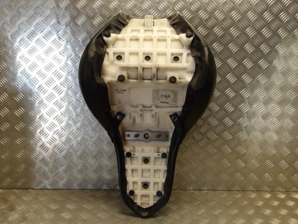 Siedzenie fotel kanapa I KAWASAKI VN 900 VULCAN CUSTOM 10-24r   PN. 53066-0264-MA