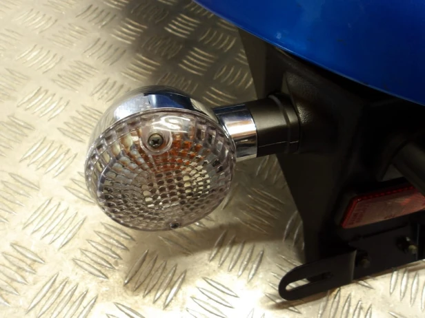 Błotnik tył lampa kierunkowskazy KAWASAKI VN 900 VULCAN CUSTOM 07-24r   PN. 35023-0106