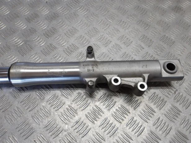 Laga zawieszenia przód lewa KAWASAKI VN 900 VULCAN CUSTOM 07-12r   PN. 44071-0980