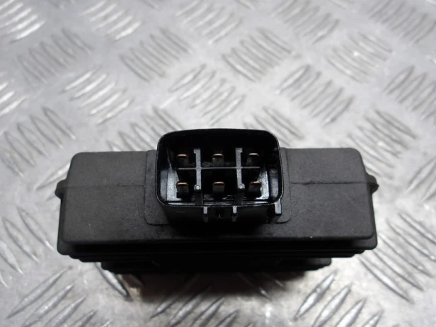Regulator napięcia KAWASAKI VN 900 VULCAN CUSTOM 07-24r   PN. 21066-0705