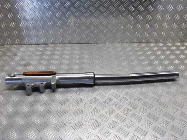 Laga zawieszenia przód lewa I KAWASAKI VN 900 VULCAN CUSTOM 07-24r   PN. 44071-0980