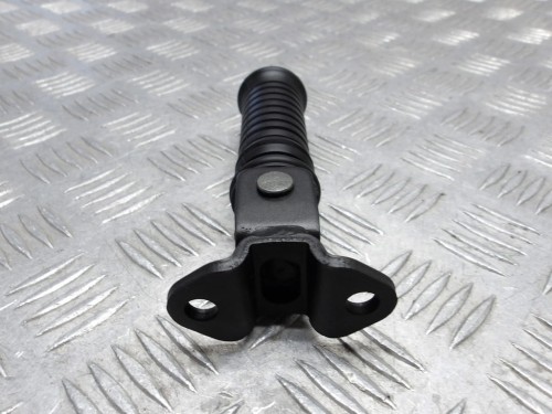 Podnóżek pasażera tył III KAWASAKI VN 900 VULCAN CUSTOM 07-24r   PN. 34003-0030