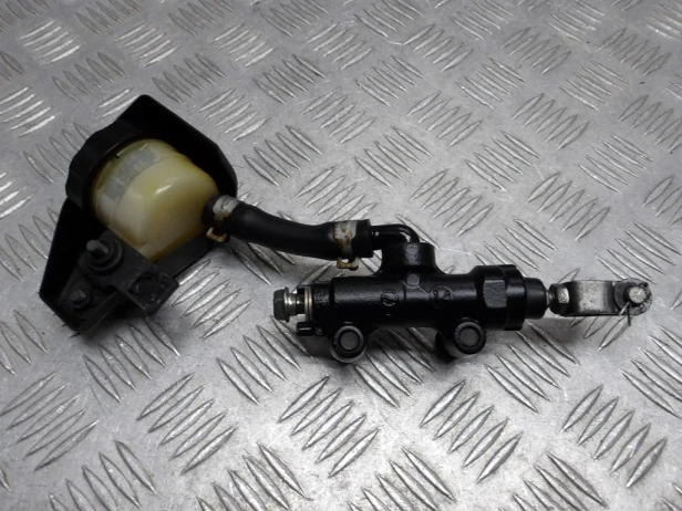 Pompa hamulca tył KAWASAKI VN 900 VULCAN CUSTOM 07-24r   PN. 43015-0081
