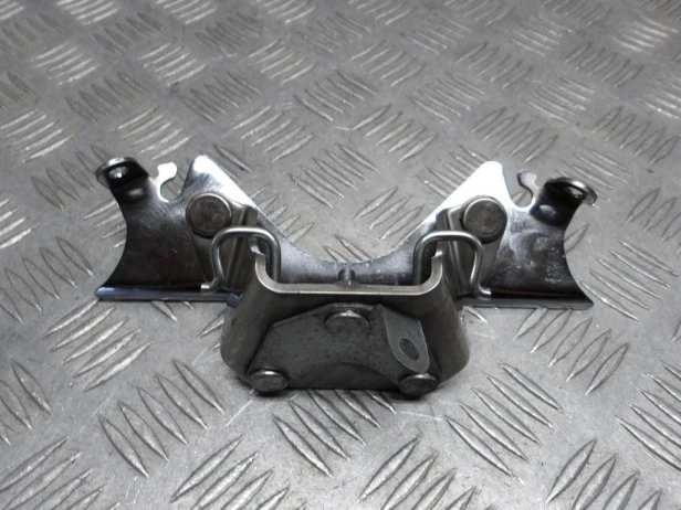 Stelaż mocowanie lampy przód KAWASAKI VN 900 VULCAN CUSTOM 07-09r   PN. 11054-0747