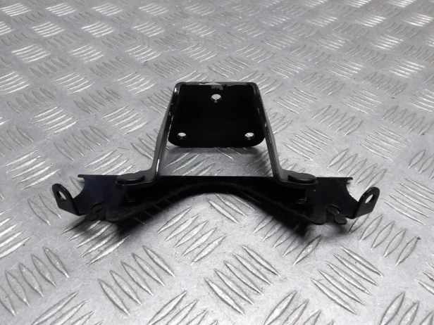 Stelaż mocowanie lampy przód I KAWASAKI VN 900 VULCAN CUSTOM 10-24r   PN. 11056-0045