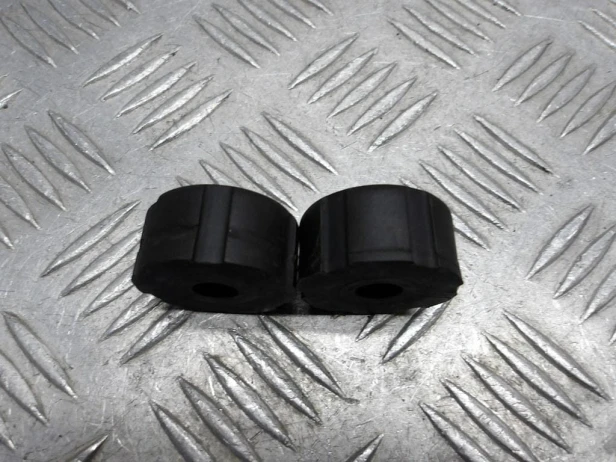Gumy mocowania zbiornika paliwa KAWASAKI VN 900 VULCAN CUSTOM 07-24r   PN. 92161-0293