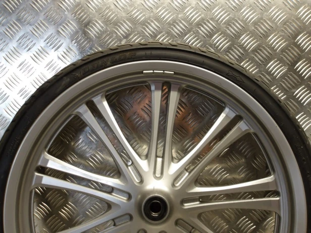 Koło felga przód J21M/CxMT2.15 I KAWASAKI VN 900 VULCAN CUSTOM 07-24r   PN. 41073-0182