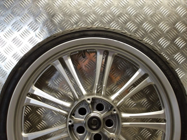 Koło felga przód J21M/CxMT2.15 I KAWASAKI VN 900 VULCAN CUSTOM 07-24r   PN. 41073-0182