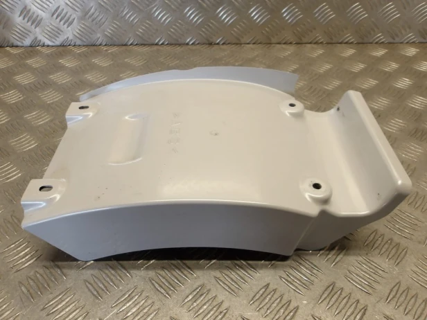 Wypełnienie plastik tylnego błotnika YAMAHA XV 1700 ROAD STAR 04-14r   PN. 4WM-21629-00