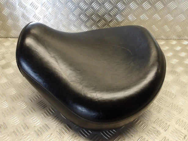 Siedzenie fotel kanapa kierowcy YAMAHA XV 1700 ROAD STAR 04-14r   PN. 5VN-24710-01