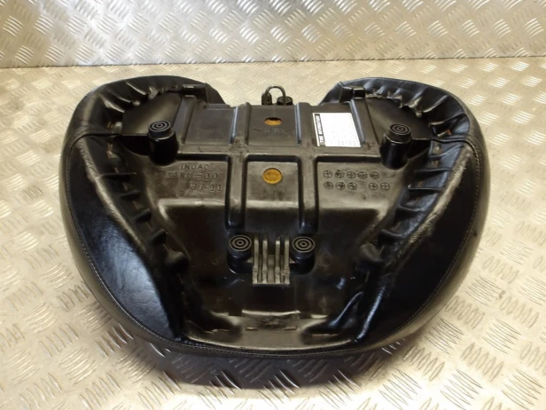 Siedzenie fotel kanapa kierowcy YAMAHA XV 1700 ROAD STAR 04-14r   PN. 5VN-24710-01