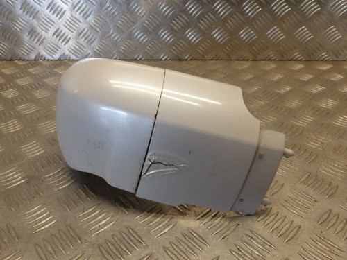 Boczek owiewka pod siedzenie prawa YAMAHA XV 1700 ROAD STAR 04-14r   PN. 4WM-21721-00-P8