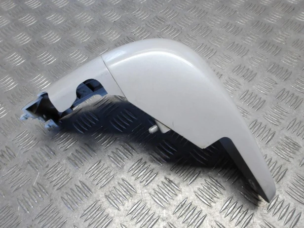 Boczek owiewka pod siedzenie prawa YAMAHA XV 1700 ROAD STAR 04-14r   PN. 4WM-21721-00-P8