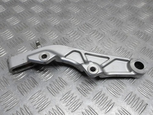 Jarzmo mocowanie zacisku tył YAMAHA XV 1700 ROAD STAR 04-14r   PN. 4WM-25819-00