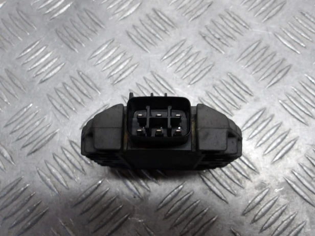 Regulator napięcia YAMAHA XV 1700 ROAD STAR 04-14r   PN. 5BN-81960-00
