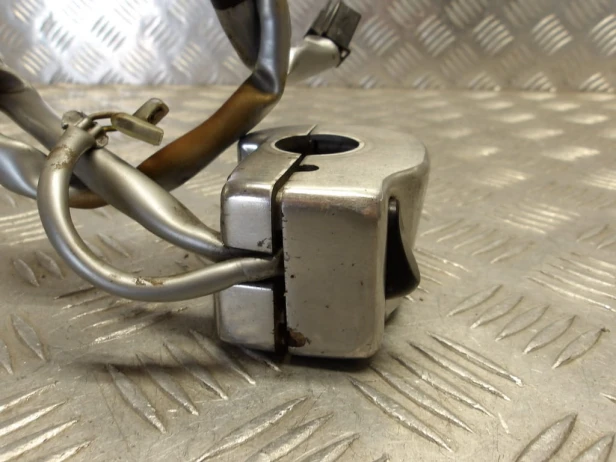 Przełączniki prawe starter YAMAHA XV 1700 ROAD STAR 04-07r   PN. 5VN-83975-20