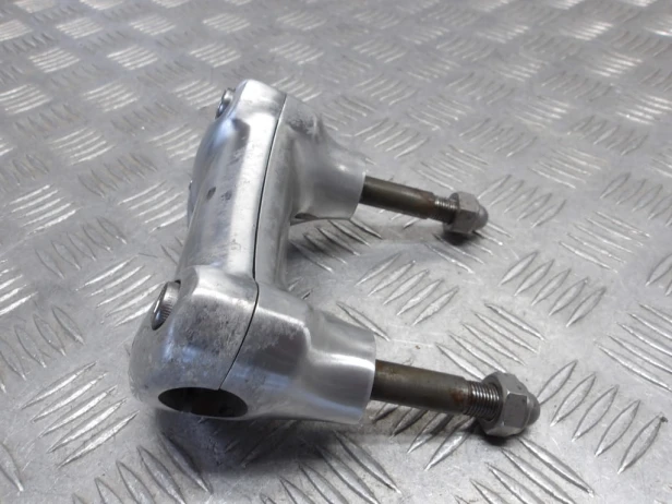 Risery mocowanie kierownicy YAMAHA XV 1700 ROAD STAR 04-07r   PN. 5VN-23442-01